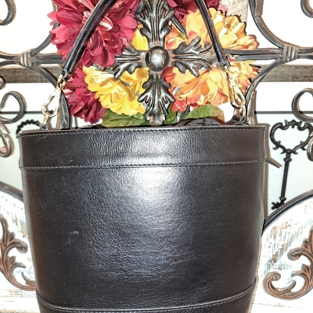 🖤Divina Firenze made in Italy.  This purse is made with Italian leather - Picture 6 of 7